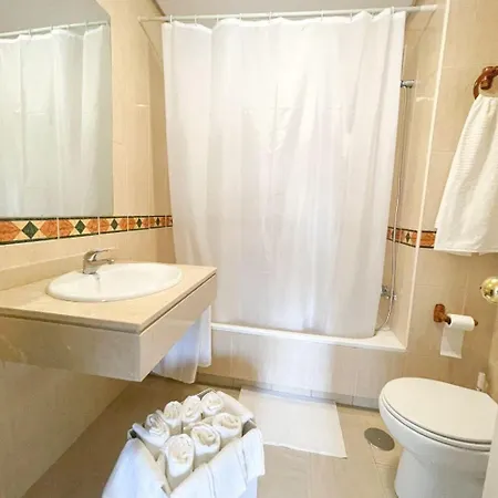 Azalea Carihuela * Torremolinos